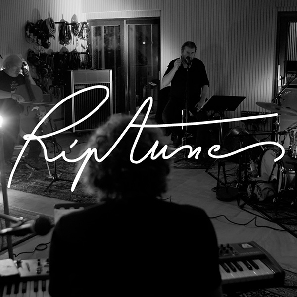 Music, RUMOER!