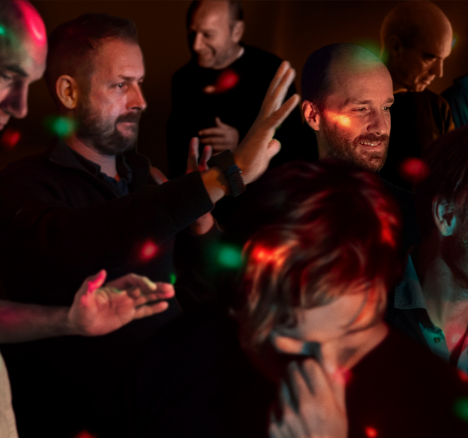 The Colorist Orchestra, RUMOER!